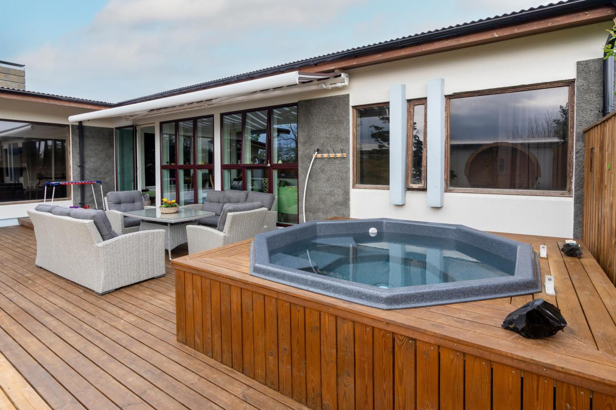 Tunfifill Guesthouse - Free Hot Tub And Sauna, Cozy And Quiet Hvammstangi Kültér fotó